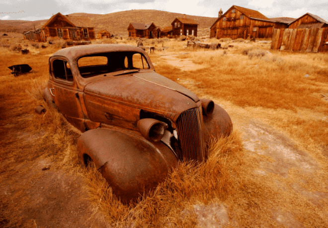 Rusted Car